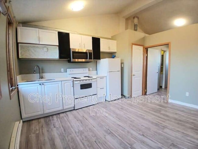 Photo - 6519-6136 136 Ave NW Unit Garden Suit