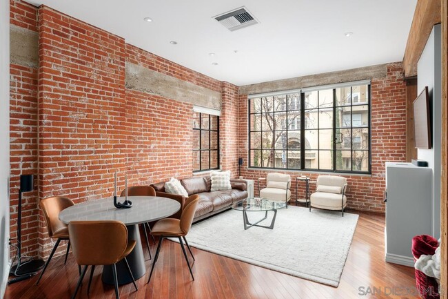 Photo - 500 W Harbor Dr Condo Unit 1502