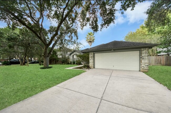 223 W New Meadows Dr