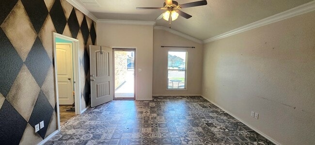 Photo - 1025 Pine Leaf Pl