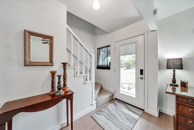 Photo - 8001 Briarwood Ln