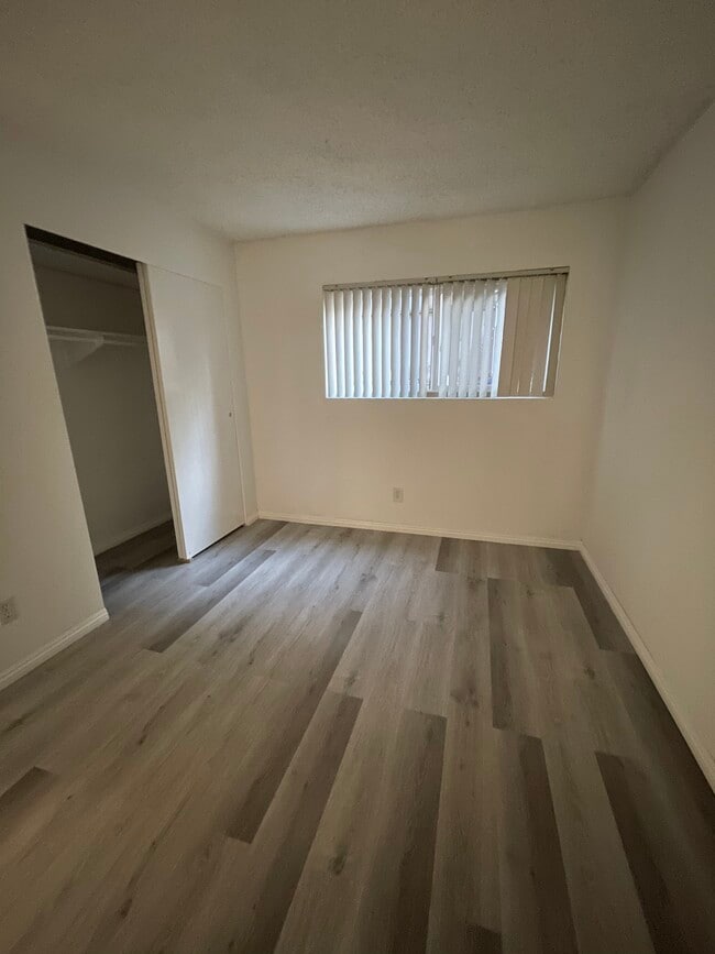 BR - 1106 Opal St Unit B