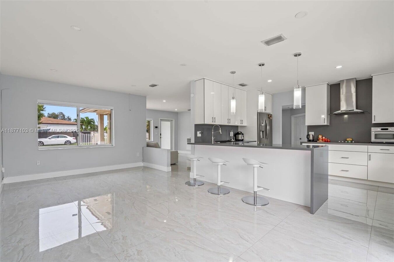 Photo - Southwest 180th Street, Miami, FL 33157 - 3 BR 2 BA single-family home