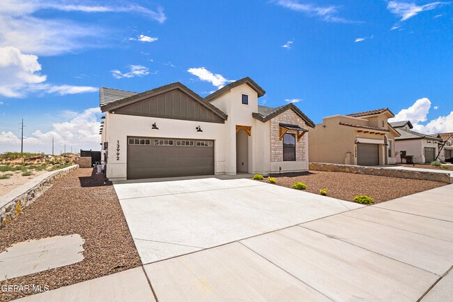 Photo - 13992 Margaret Ponce Ave
