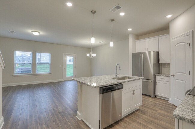 Photo - 1705 Tahoma Dr