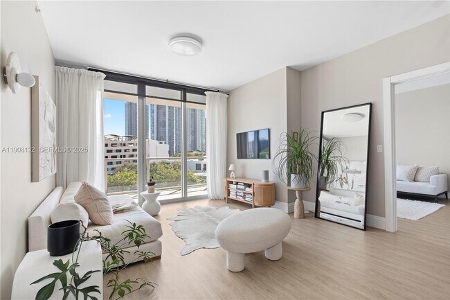 Photo - 3470 E Coast Ave Unidad H0502