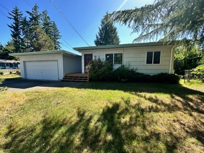 Building Photo - 16024 114th Ave SE