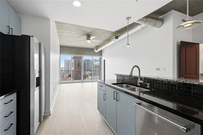 Photo - 943 Peachtree St NE Unit 1210