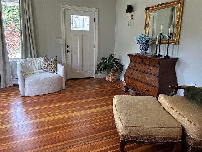 88 Newman Ave