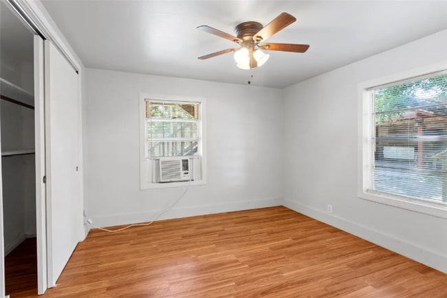 Building Photo - 2918 46th St Rental