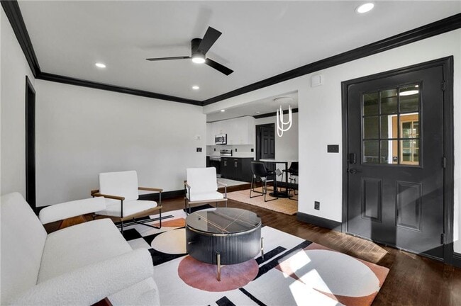 Photo - 1722 San Gabriel Ave