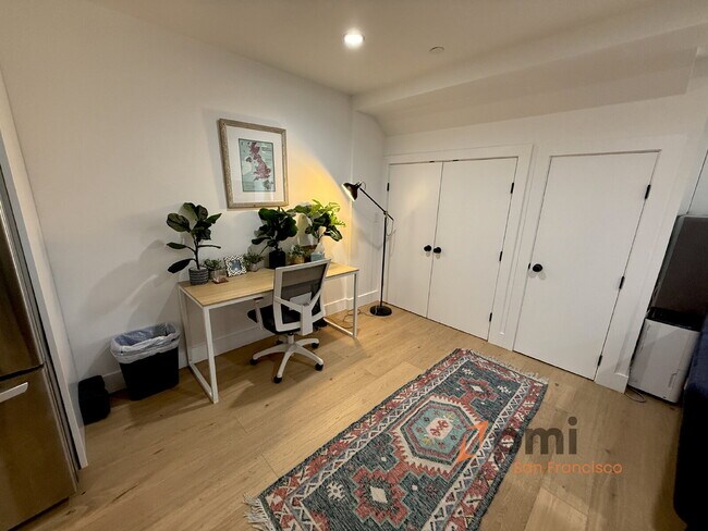 Photo - Spacious 2-Bed, 2-Bath Haven in the Heart of San Francisco – 1,050 Sq Ft of Urban Living!
