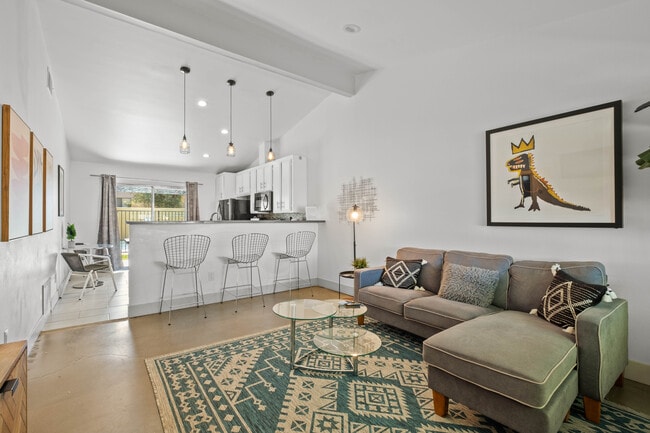 Photo - 41500 Maroon Town Dr Unidad 3