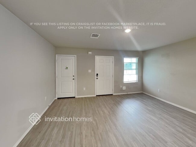 Photo - 4334 Rapids Way