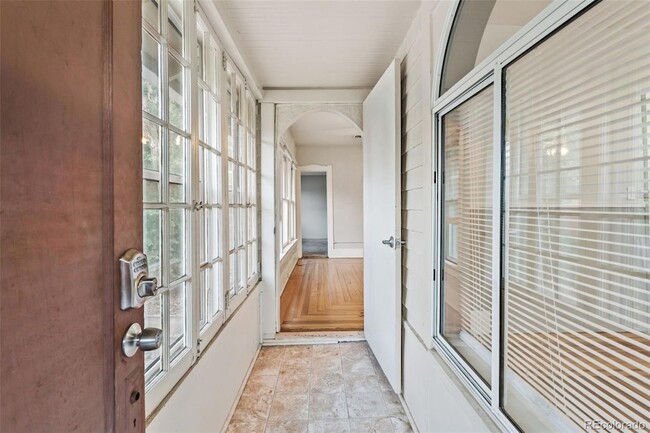 Photo - 1532 N Chestnut St