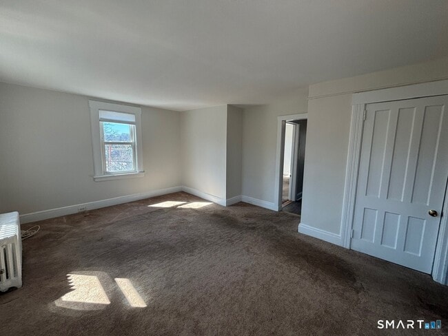 Photo - 243 Glenville Rd