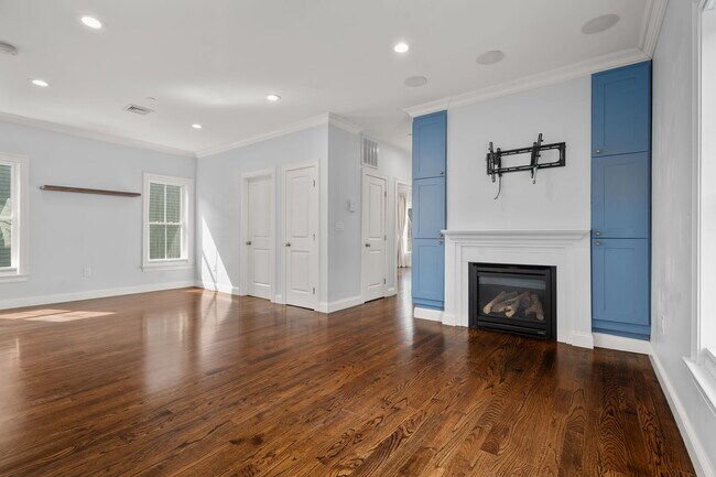 Photo - 74 Brookley Rd Unit 2