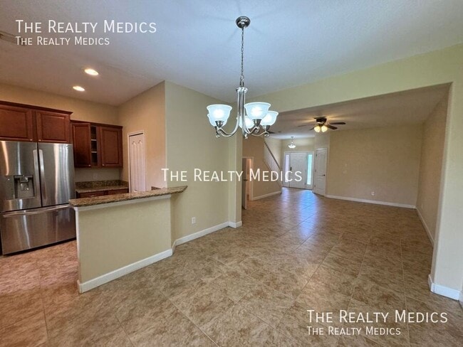Photo - 2832 Adelaide Ct