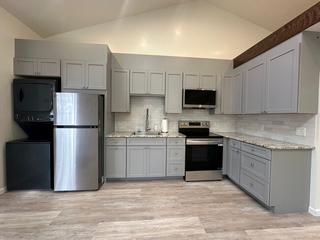 Photo - 1139 Azalea Ave