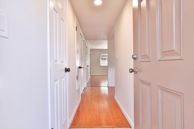 Photo - 1329 Essex Way Unit 1329 Essex Way