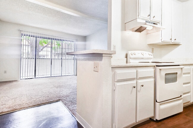 Photo - Village Park Apartments