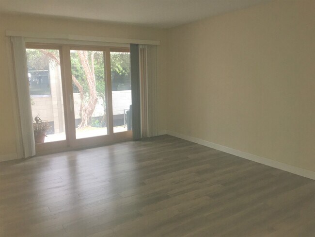 Photo - Upgraded One Bedroom Condo in Pacific Beach! Unit 5-131