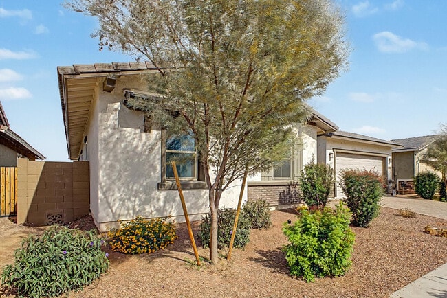 Photo - 13103 N 174th Dr