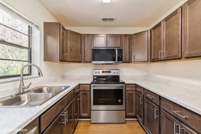 Building Photo - 0957 - Xanadu Unit 2522