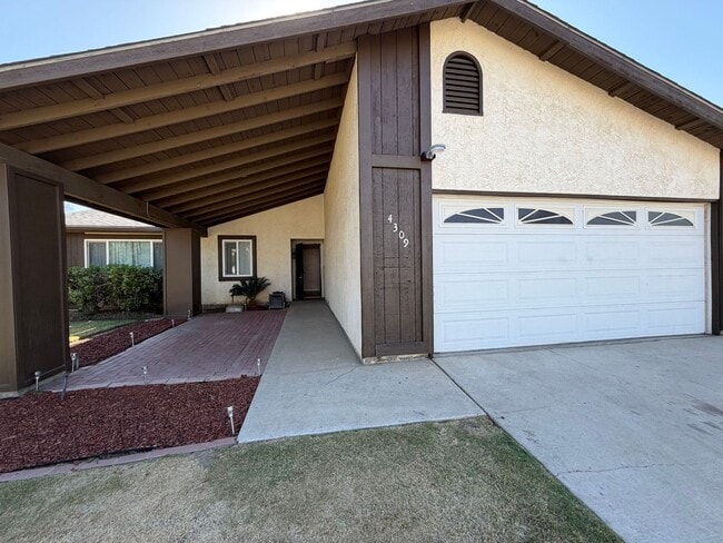 Photo - Wow Check out this 3 BD 2 BA SW Charmer near White Ln & Akers Road