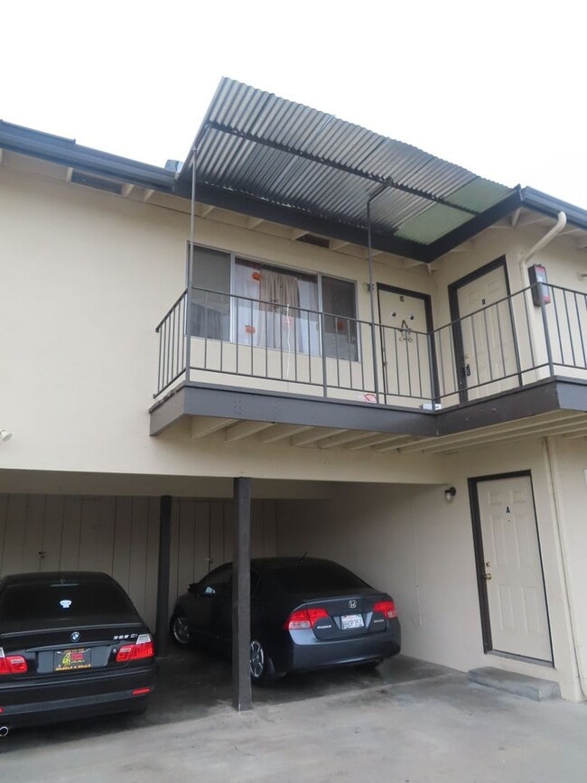 Photo - 14 Cypress St Apartment Unit B
