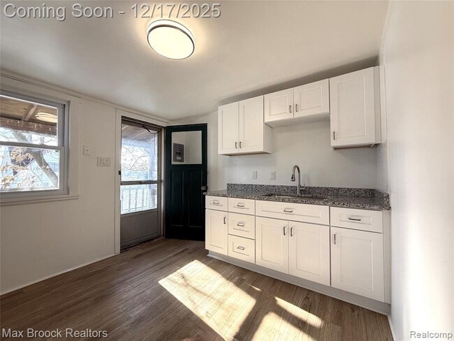 Photo - 36 E Bernhard Ave