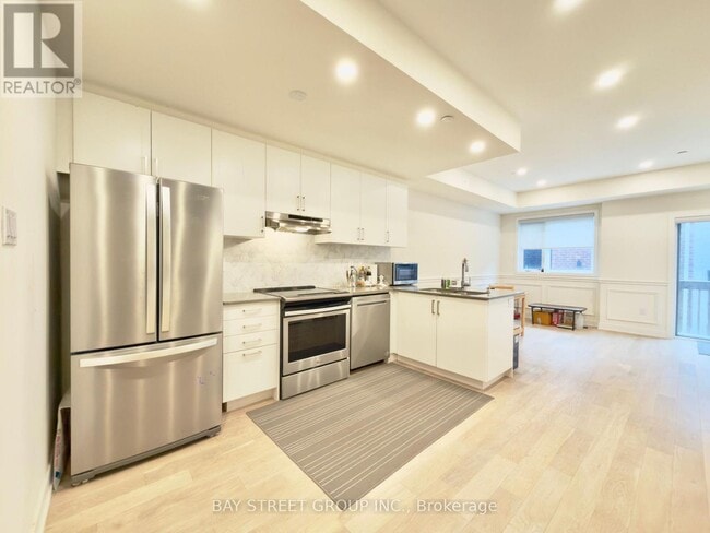 Photo - 26 William Duncan Rd