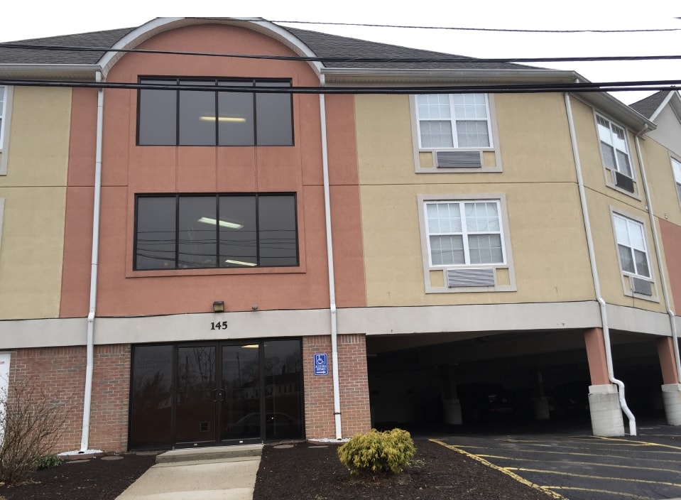 Riverside Apartments - Riverside Apartments