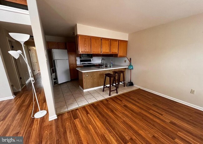 Photo - 3801 Skippack Pike Apartamento