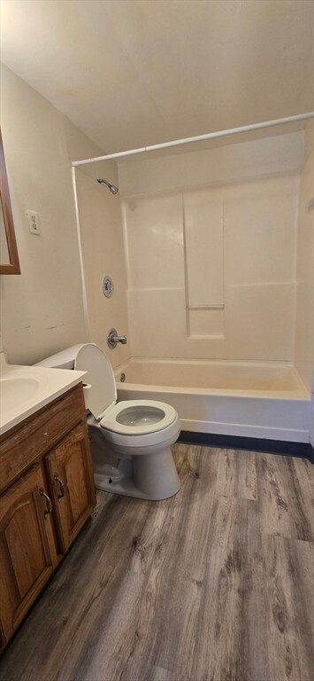 Photo - 51 Cutler St Unit 3