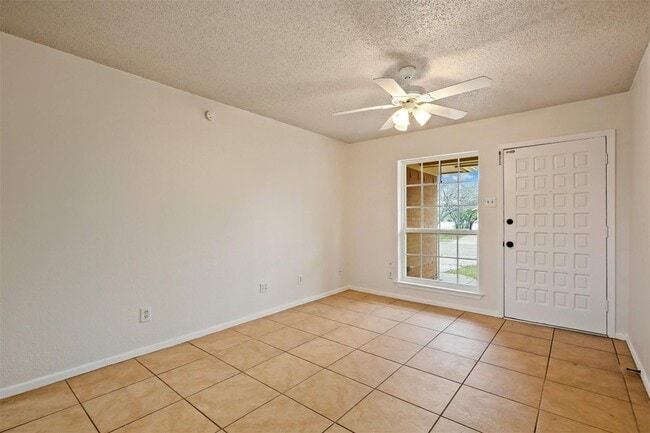 Photo - 1729 Sherrye Dr