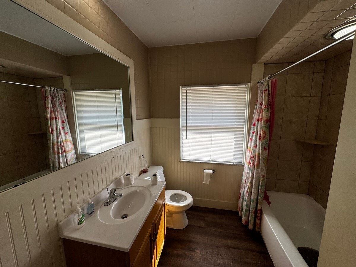 Photo - 2216 S Calhoun St Unit Apt 3