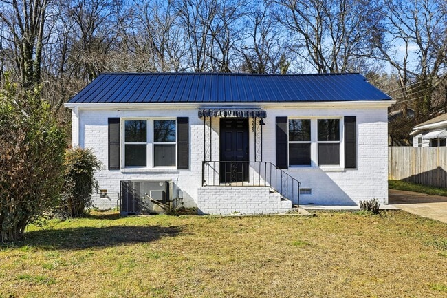 Building Photo - 5225 Central Ave