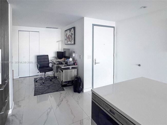 Photo - 3131 NE 7th Ave