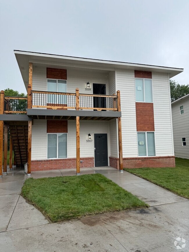 Building Photo - 5557-59 E 59th St N Unit 5559 N Bressler Dr Rental