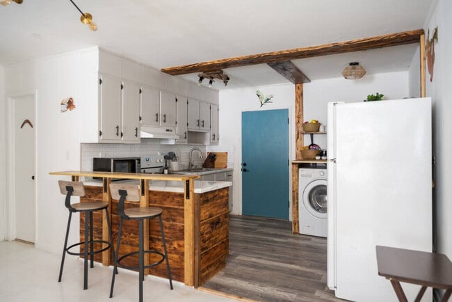 Photo - 2001 N 61st Ave Unidad ID1354818P