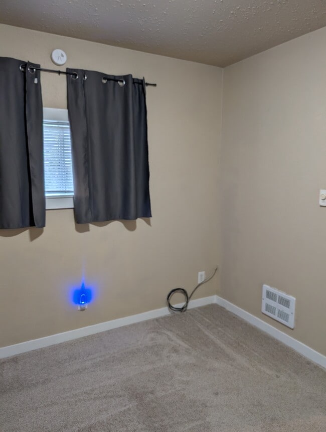 cable connection in bedroom