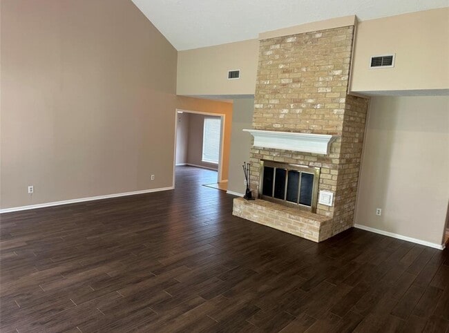 Photo - 17406 Spicewood Springs Ln