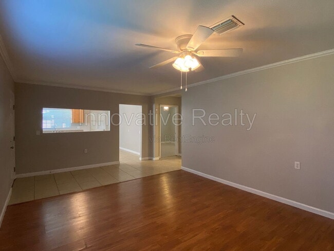 Photo - 16131 Wallace St