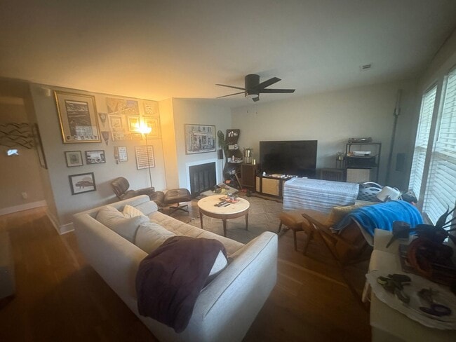 Photo - 2 Bed, 2 Bath home in North Knoxville