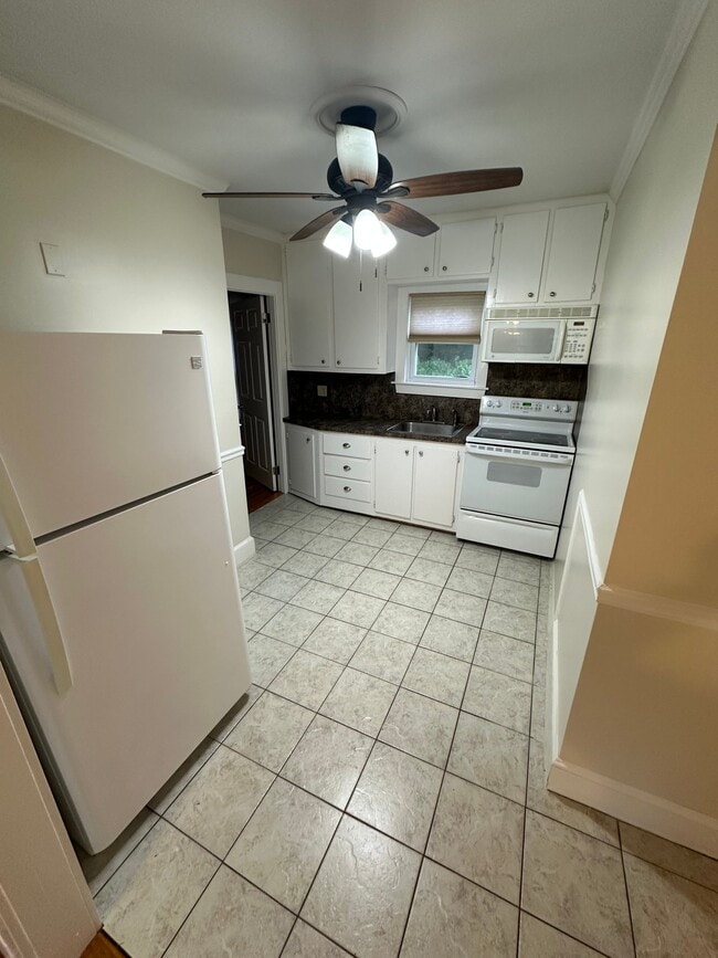Photo - 252 Old Forge Rd