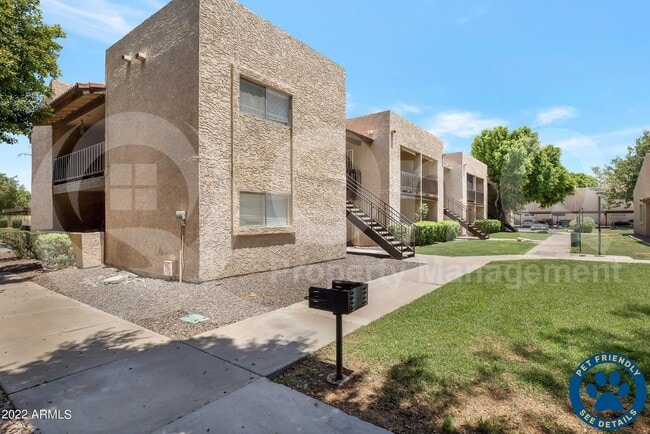Building Photo - 520 N Stapley Dr Rental