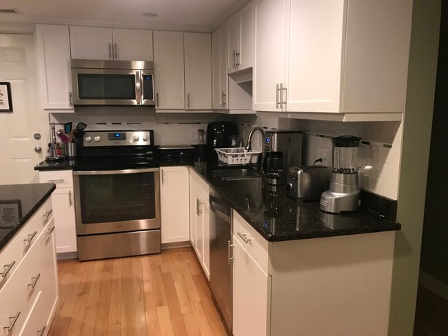 Photo - 2025 Commonwealth Ave Condo Unit 2
