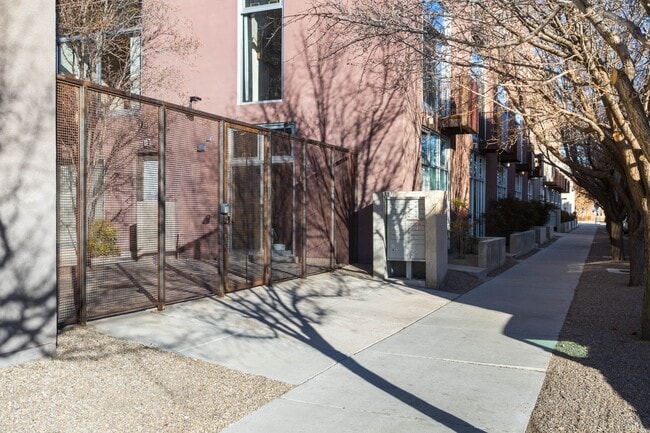 Photo - 877 Silver Ave SW