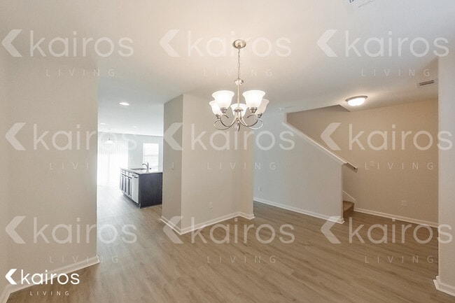 Photo - 34 Red Oak Dr.